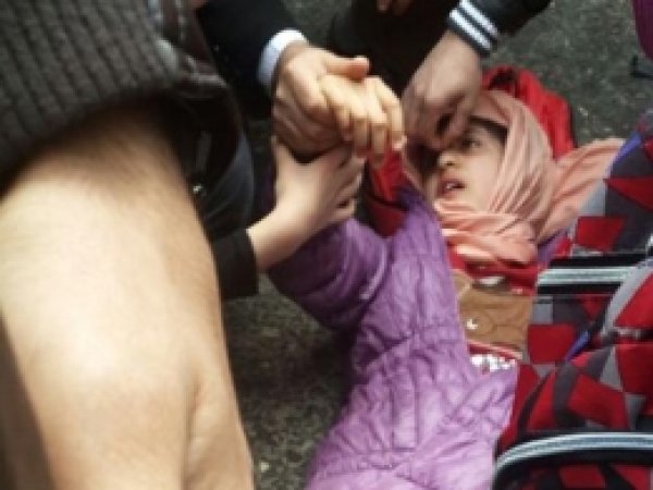 Mardin'de Motosikletin Çarptığı Kız Öğrenci Yaralandı 
