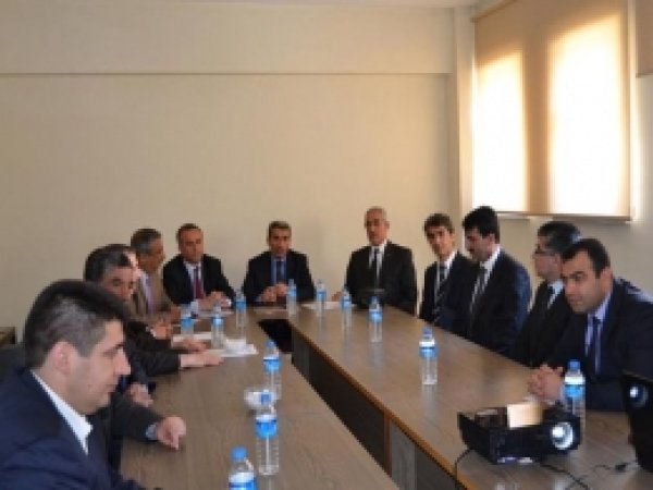 'Vatandaşlık ve İnsan Hakları Eğitimi' Semineri 