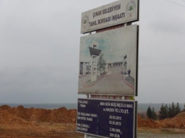 BDP'li Çınar Belediyesi'nin Projeleri Elinde Kaldı