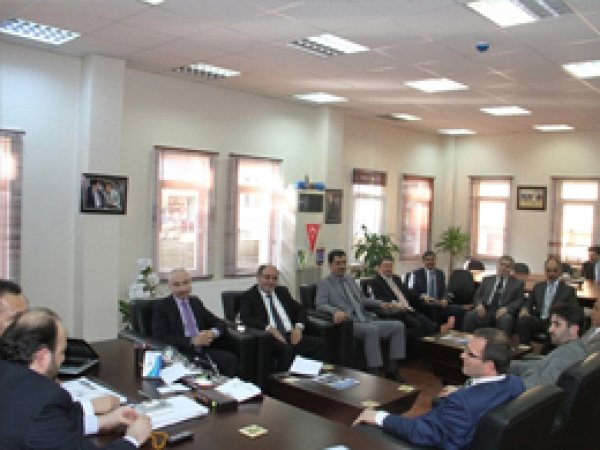 Urfa Müftüsü'nden Gençlere Ziyaret 
