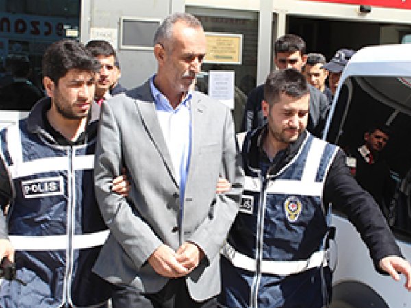 AKP'li  Tillo Belediye Başkanı Tutuklandı 