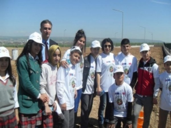 'Genç Fidanlar Geleceğimiz' 