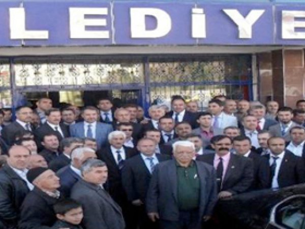 Kovancılar'da Yeni Başkan Görevine Başladı 
