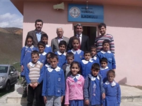 Öğrenciler Okul Gazetesi Çıkardı 
