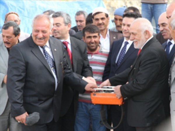 Hacı Nuri Saruhan Camii ve Külliyesi 