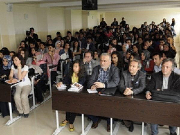 Edebiyat Fakültesi'nde 'İlkçağ Felsefesi' Konferansı