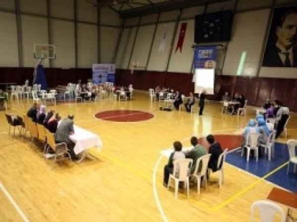 Onun İçin Yarıştılar 