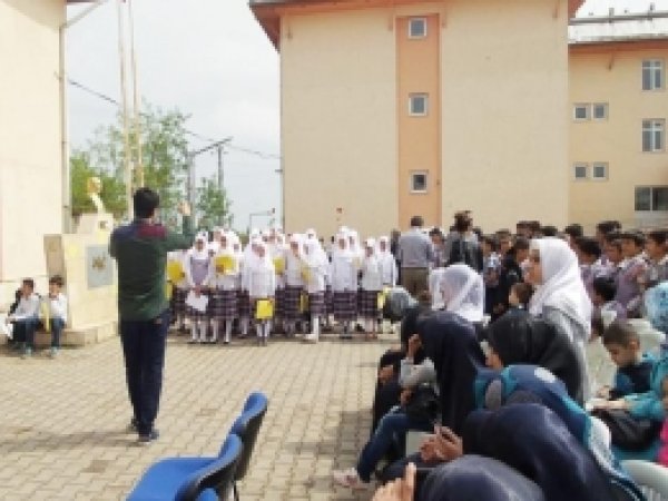 Çınar'da İmam Hatipliler Kutlu Doğum Etkinliği Düzenledi 