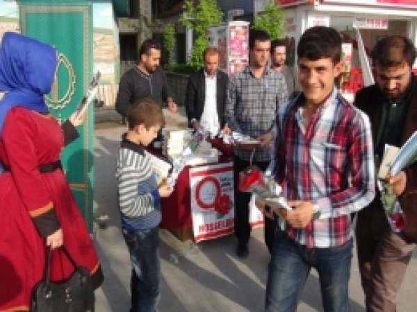 MÜSİAD'tan 'Kutlu Doğum' Standı 