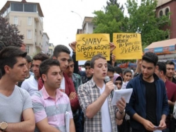 ÖSYM 18 Yıldır Siverek'te Sınav Yapmıyor 