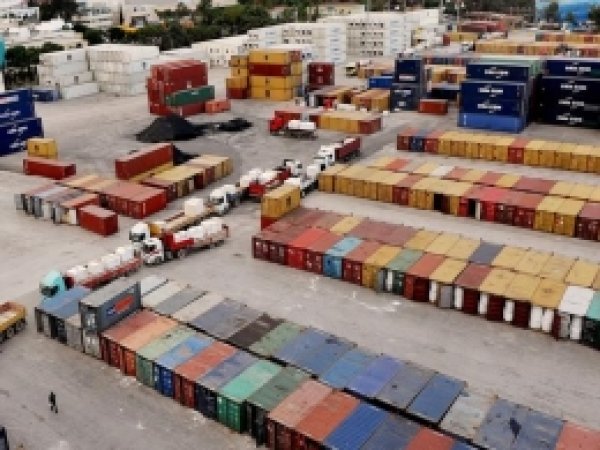 İhracat Yüzde 12,4 Arttı, İthalat Yüzde 3 Azaldı 