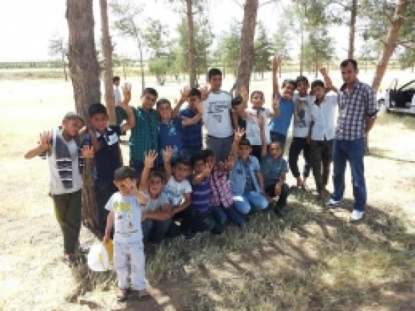 Yar Der Kur'an'a Geçen Öğrenciler İçin Piknik Düzenledi  