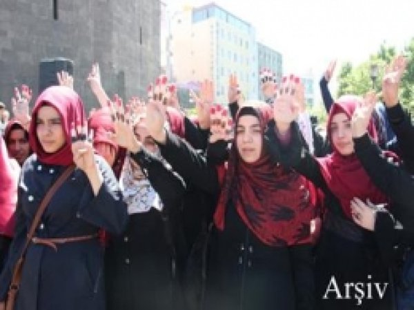İmam Hatipli Kızlar İdam Kararlarını Protesto Edecek 