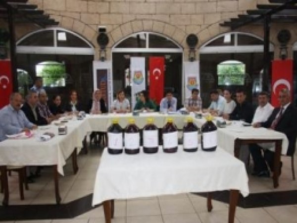 Tarsus'ta, Şalgam, Baklava, Cezerye ve Humus Yarışması Yapıldı 