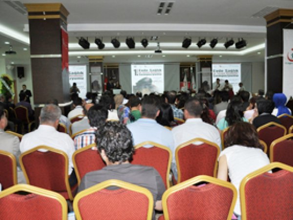 Şırnak'ta Sağlık Sempozyumu Düzenlendi 