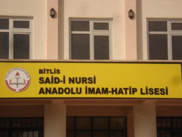 İmam Hatipler de 'Anadolu İmam Hatip' Oluyor