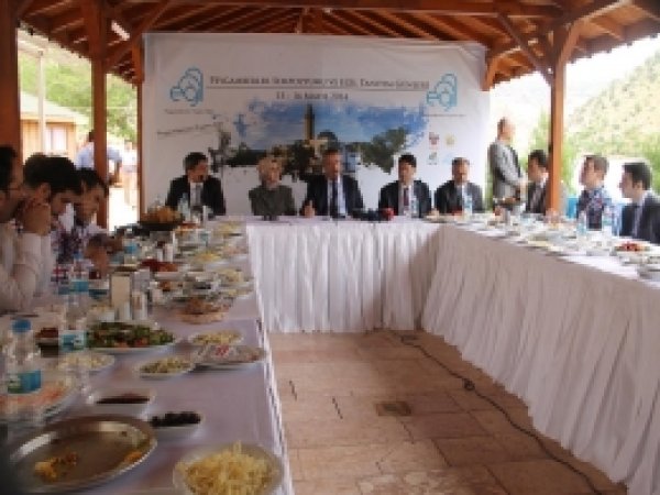 Diyarbakır'da 'Peygamberler Sempozyumu' Düzenlenecek 