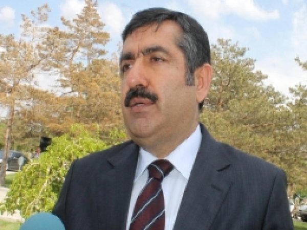 Van Valisinden Baro Başkanına Tepki 