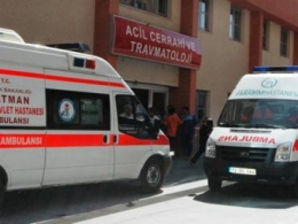 İnşaattan Düşen Genç Hayatını Kaybetti 