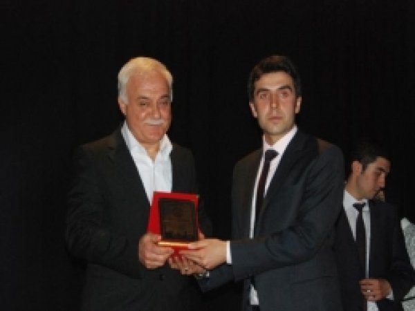 Nihat Hatipoğlu: Önceliğiniz Takva Olsun
