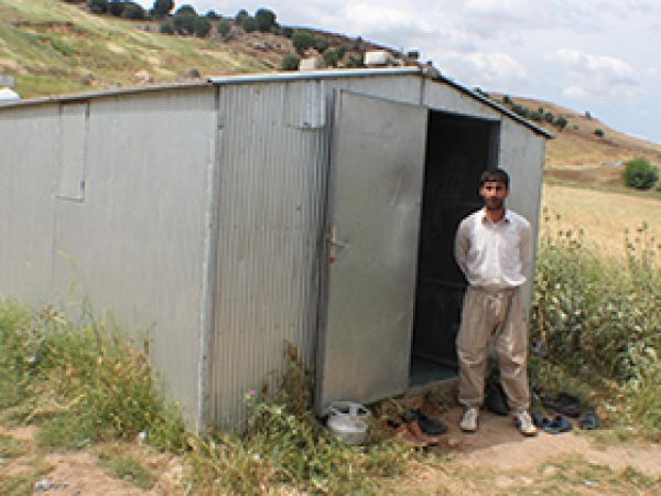 Arıcılar Göçebe Hayatı Yaşıyor 