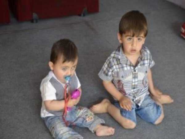 10 Aylık Bebeğe 40 Bin Lira Bulunmazsa Kör Olacak 