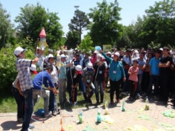 Batman'da Bilim Şenliği Başladı 