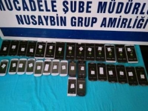 Mardin'de Kaçakçılık Baskınları 