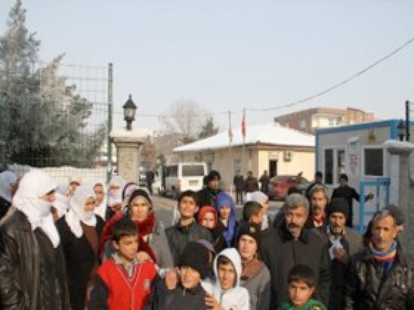 Bismill'de 'Elektrik Kesintisi' İsyanı