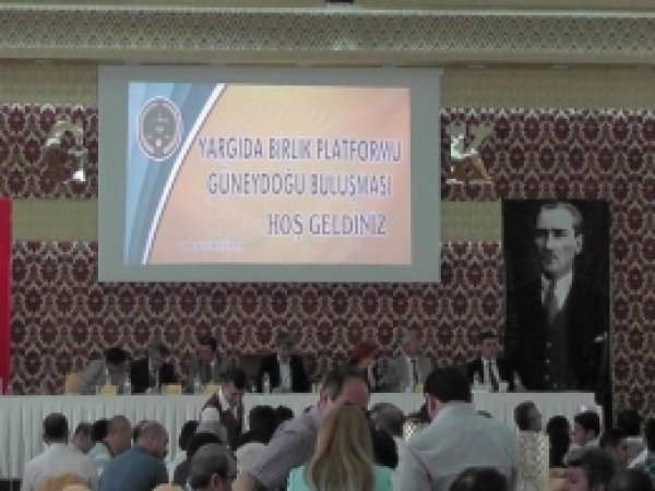 Hakim ve Savcılar Diyarbakır'da Buluştu 