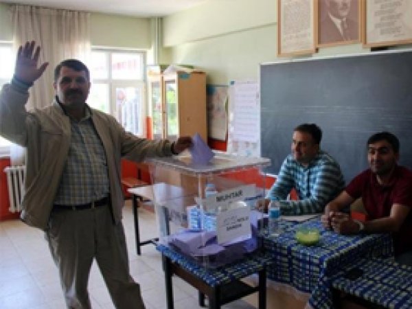 Muhtarlığı İptal Edilen Muhtar  Yeniden Seçildi 