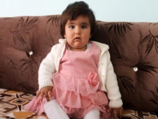 Karaciğer Hastası Azra'ya Yardım Eli 