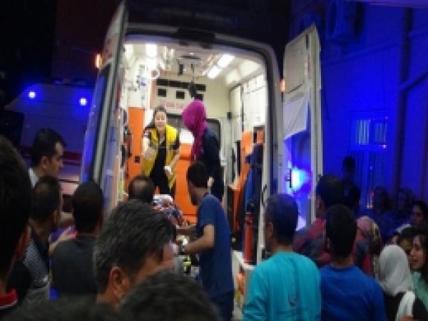 Nusaybin'de Trafik Kazası:1'i Ağır 3 Yaralı 