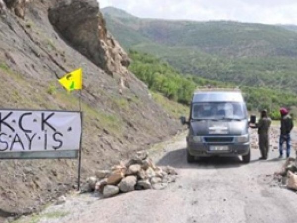 PKK, Öğretmenleri 12 Saat Alıkoydu 