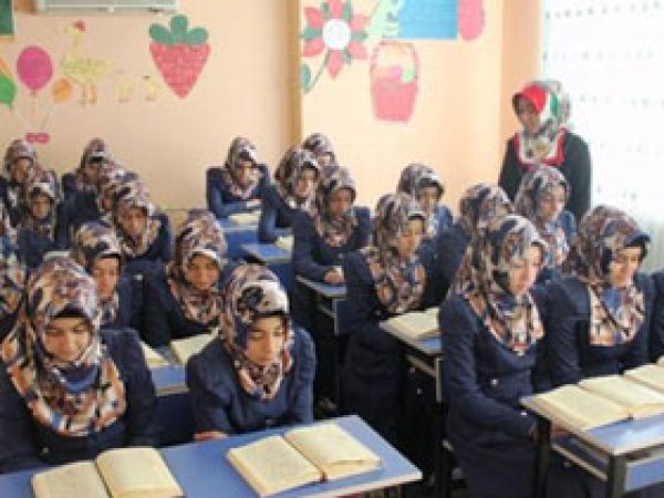STK'lardan 'Kur'an ve Siyer Dersi Zorunlu Olsun' Çağrısı