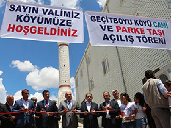 Geçitboyu Köyü Camii Hizmete Açıldı 