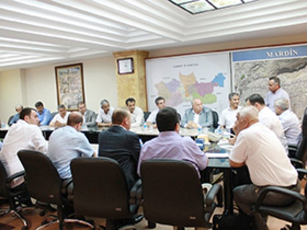 Mardin'de Elektrik Sorunu Konuşuldu