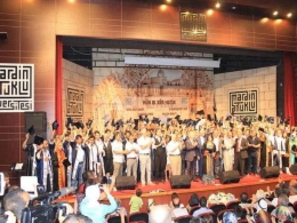 Kürtçe ve Zazaca Öğretmenleri Mezun Oldu 
