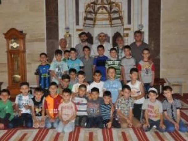 150 Vakit Namaz Kılana Tablet Bedava