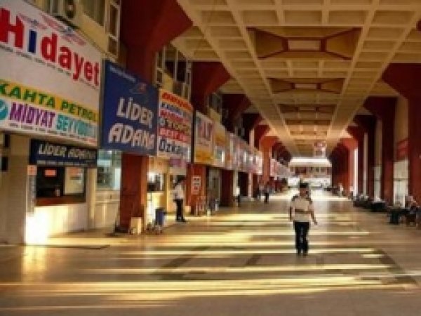 Küçüklere Otobüs Bileti Satışı Yasaklandı 