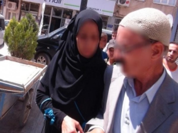 Altınlarla Kaçan Gelin Yakalandı 