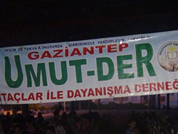 Antep Umut Der'den İftar Yemeği 