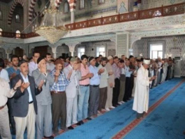 İl İl Bayram Namazı Saatleri  