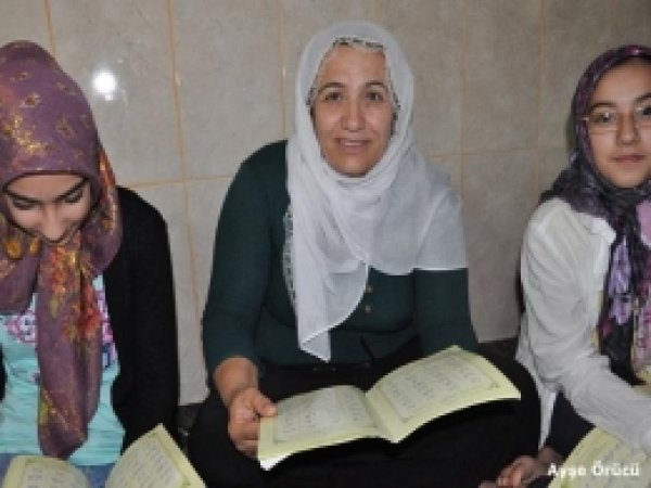 'Kur'an Kursları Her Mevsim Açık Kalsın'
