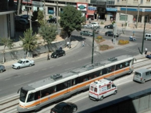 Tramvaylar Artık Kırmızı ışıkta Duracak 