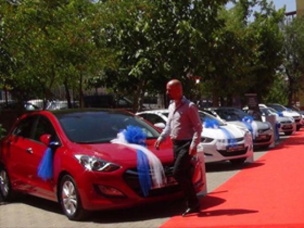 Muş'ta Oto Fuarı Açıldı 