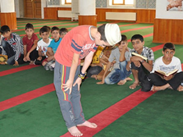 Yaz Kur'an Kurslarında Pratik Eğitim