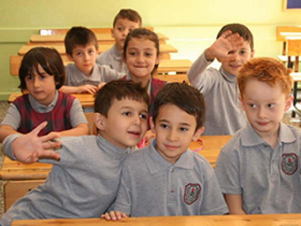 Minikler Pazartesi Ders Başı Yapacak 