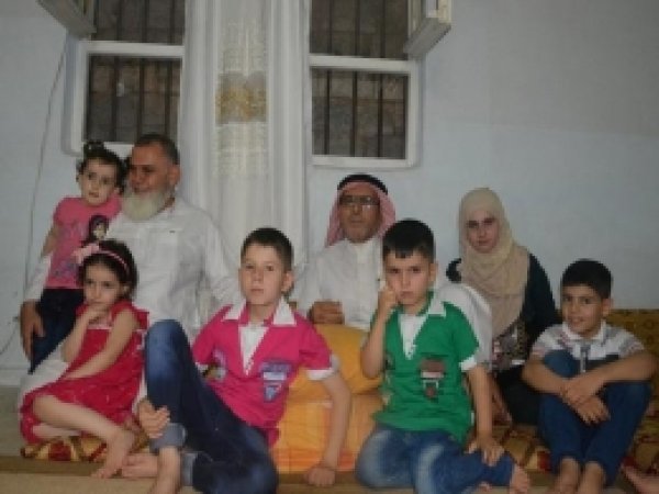 Suriyeli Aileye Yar Der'den Yardım 