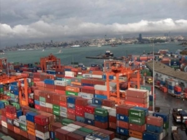 Kimya İhracatı, Otomotiv Sektörünü Solladı 